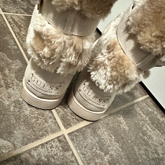 Guess Shearling Boots - Picture 6 of 7
